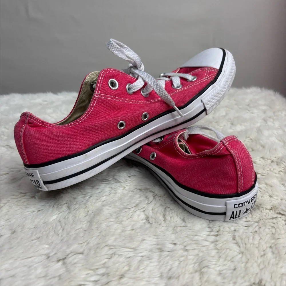 Converse Pink Low Top Sneakers - Picture 3 of 5